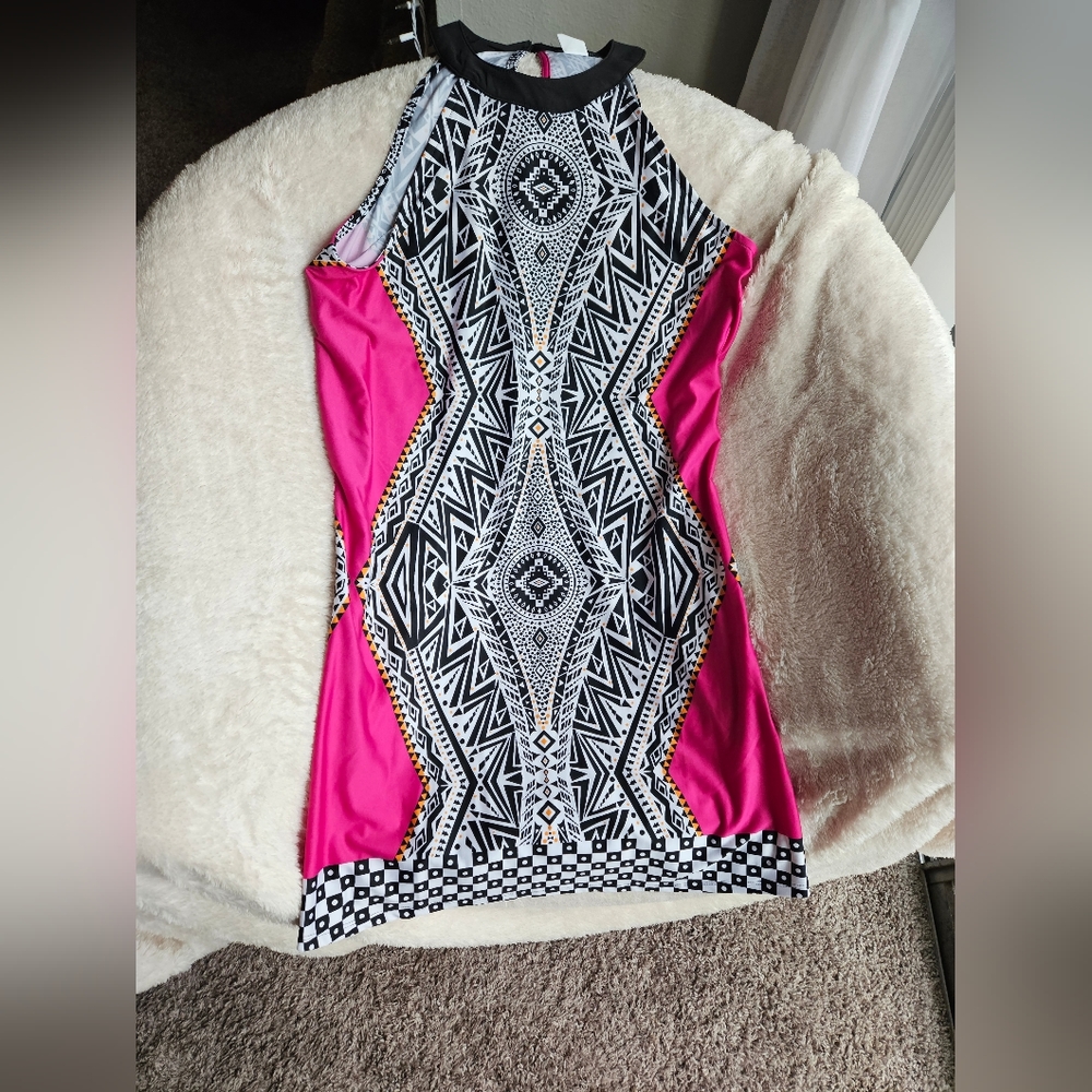 Venus tribal dress - Picture 6 of 7